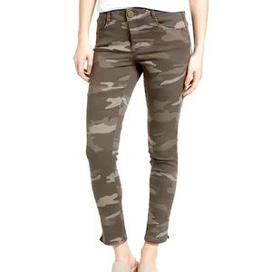 Wit & Wisdom Camo Print Ankle Skimmer 14P
